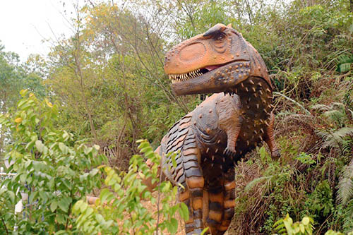 mechanical dinosaur exhibit